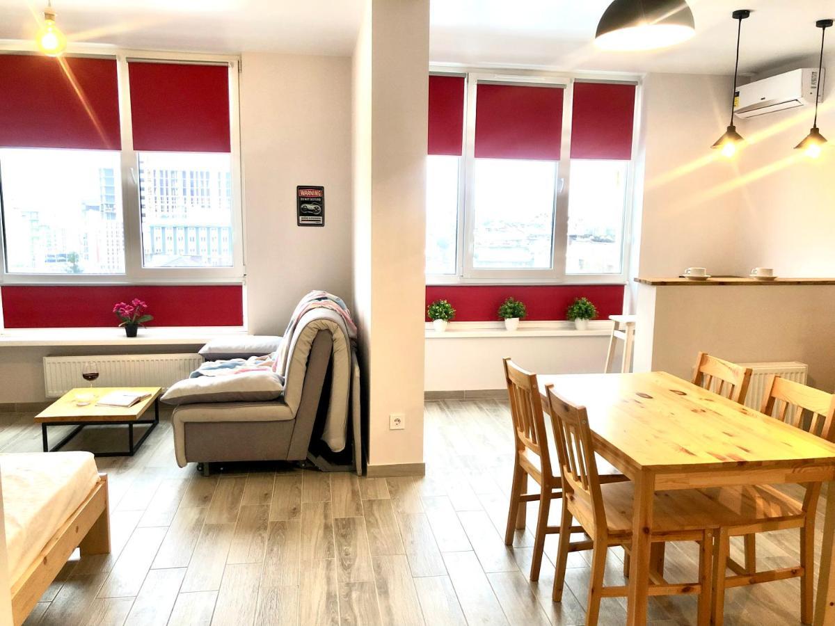 Osapart Beautiful Apartment In A Complex Semycvit Lviv Ngoại thất bức ảnh