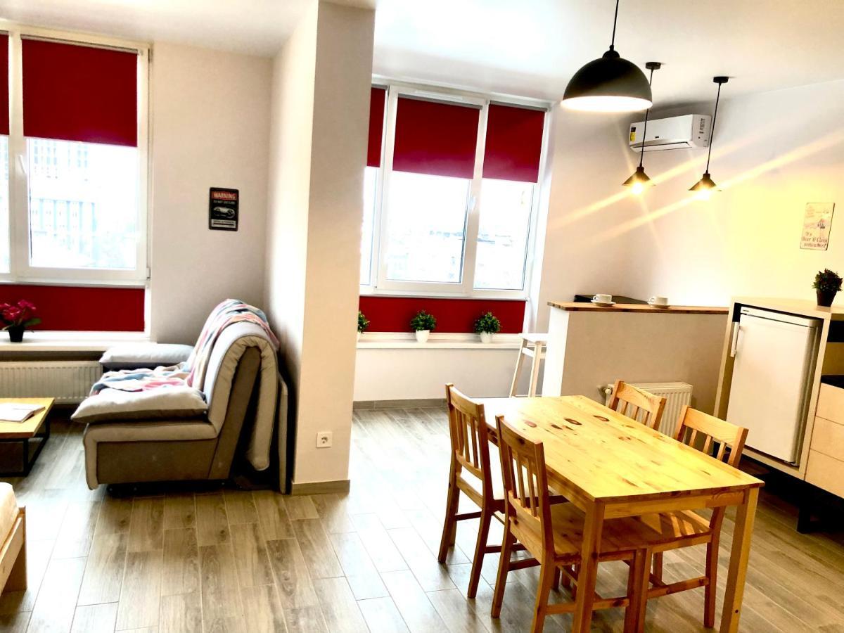 Osapart Beautiful Apartment In A Complex Semycvit Lviv Ngoại thất bức ảnh