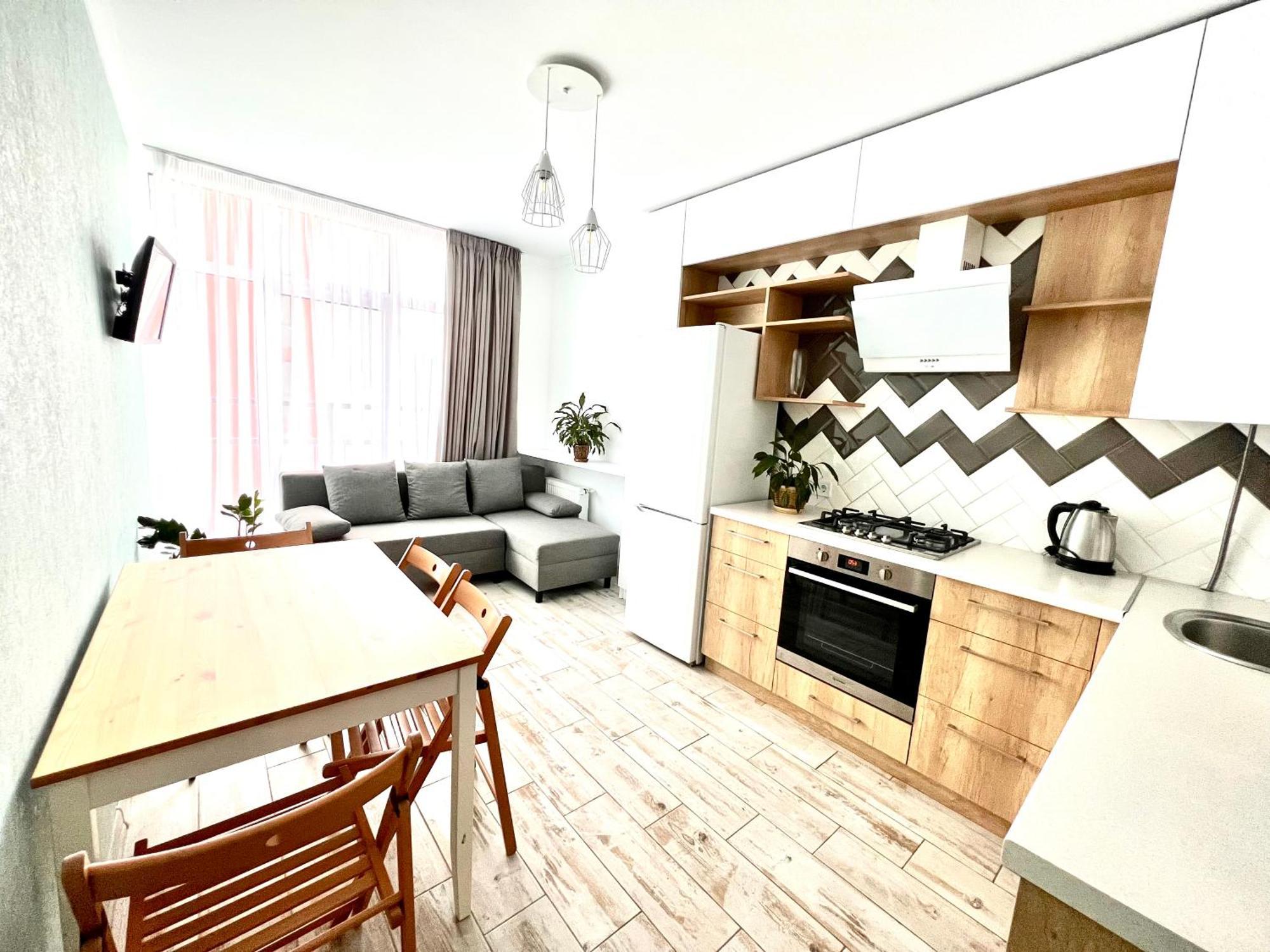 Osapart Beautiful Apartment In A Complex Semycvit Lviv Ngoại thất bức ảnh